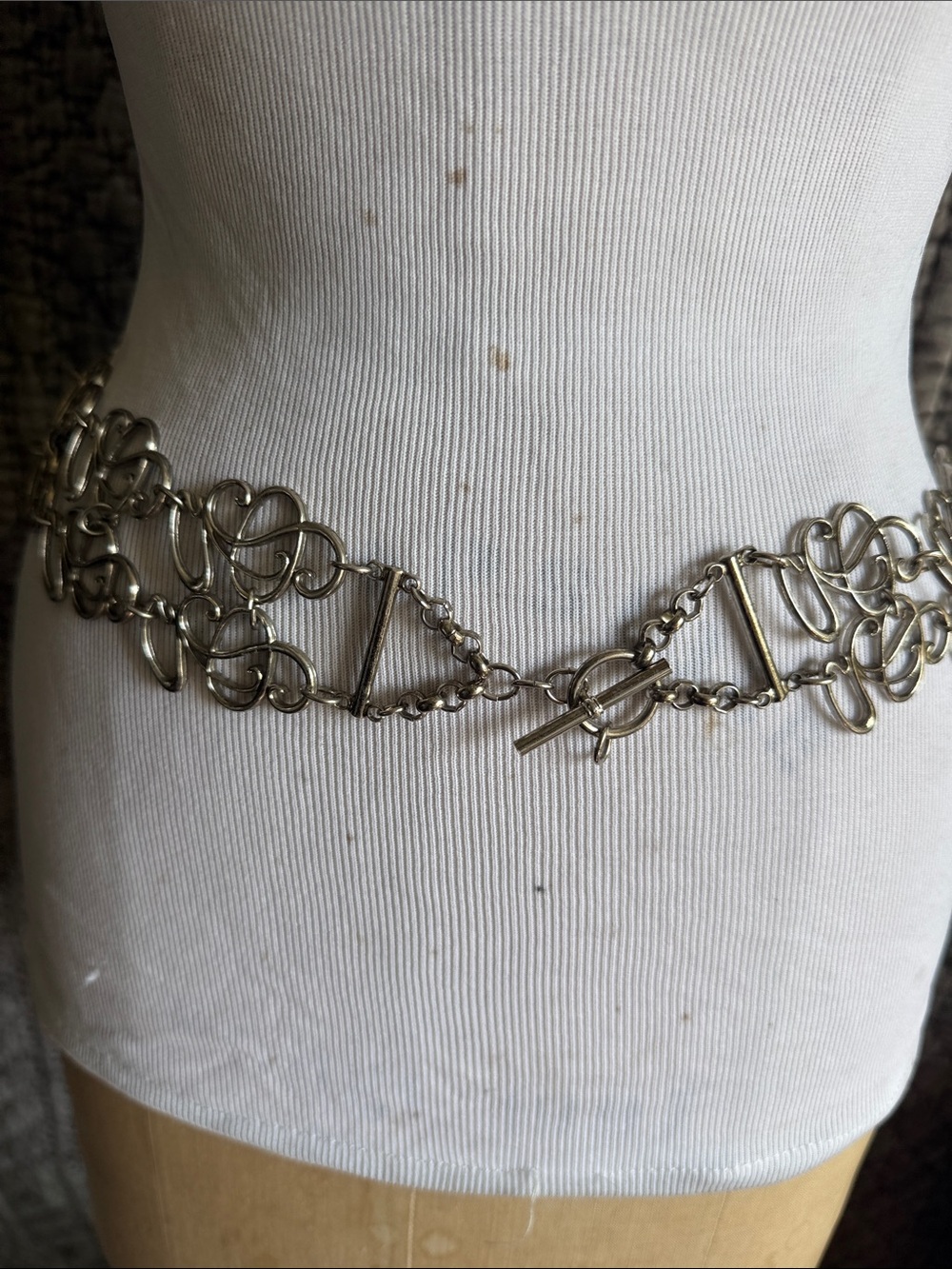 Hand Crafted Silver Tone Chain-Link Toggle Waist Belt
